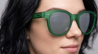 Izipizi Sun #N Green Generirana slika